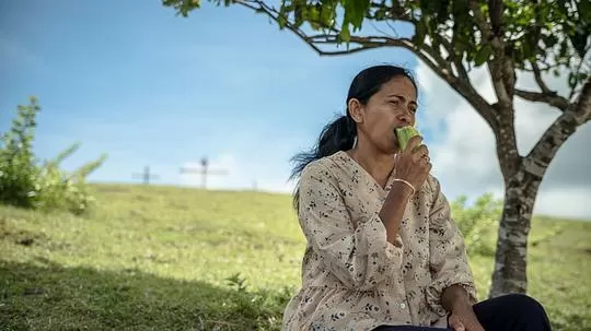 罗特岛的妇女剧照